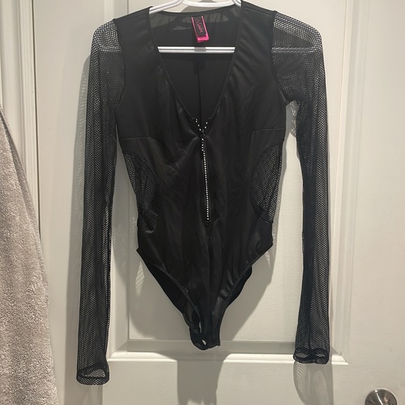 sexy mesh cutout bodysuit - Picture 3 of 9